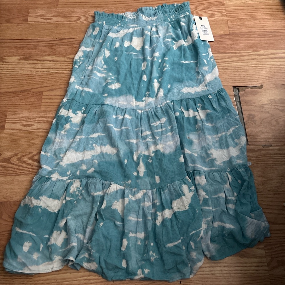 Tiered skirt tie dye